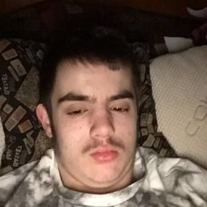 Meet your Posher, Colin